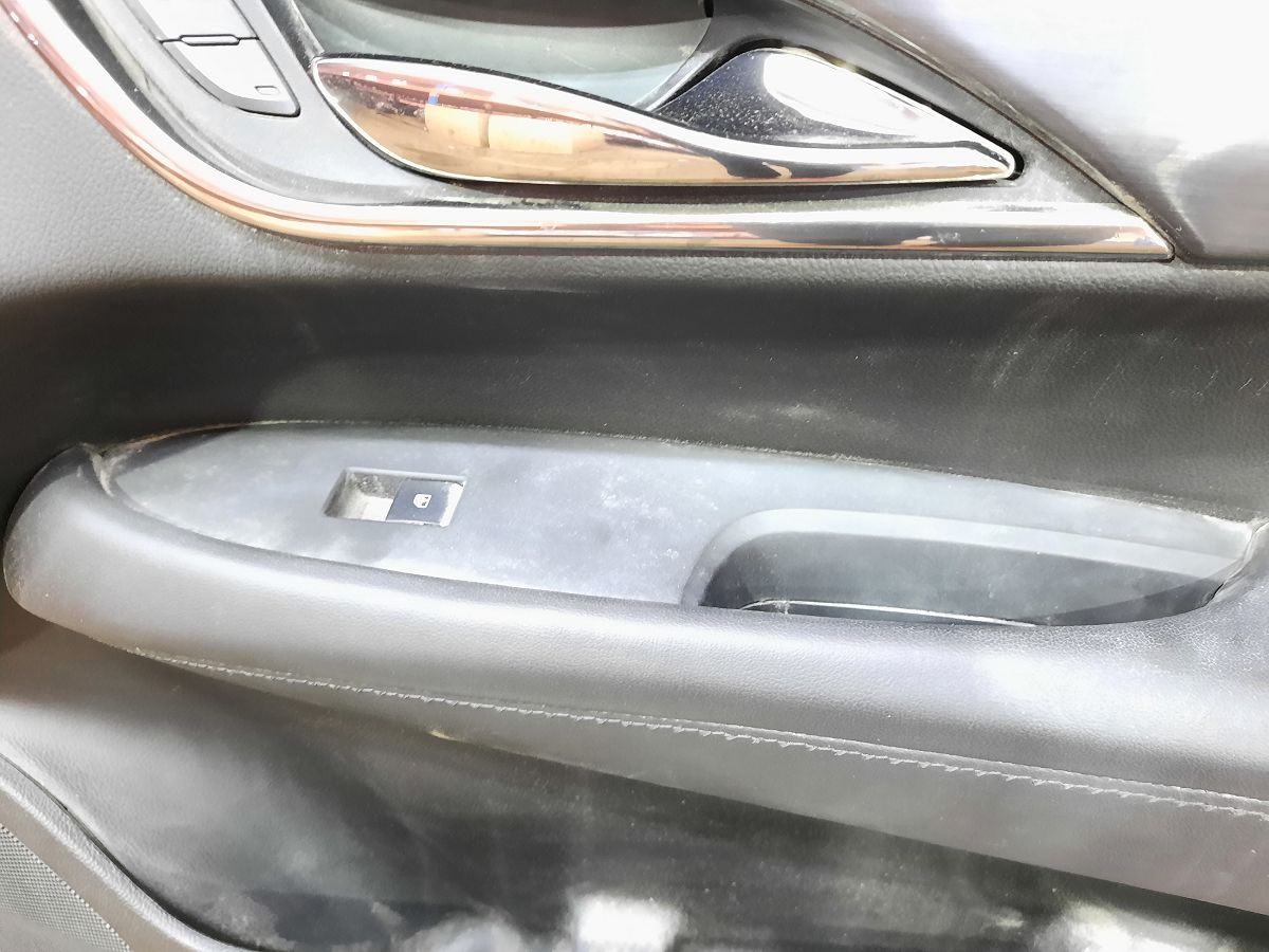 Ats Двері передні права в зборі Cadillac ATS 2013-2018 84200615 Cadillac ATS 22