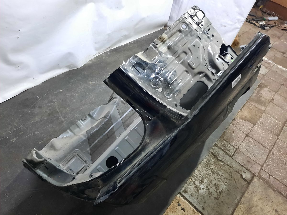 Passat s Четверть задняя правая Volkswagen Passat S 2012-2019 561809844 Volkswagen Passat S 11