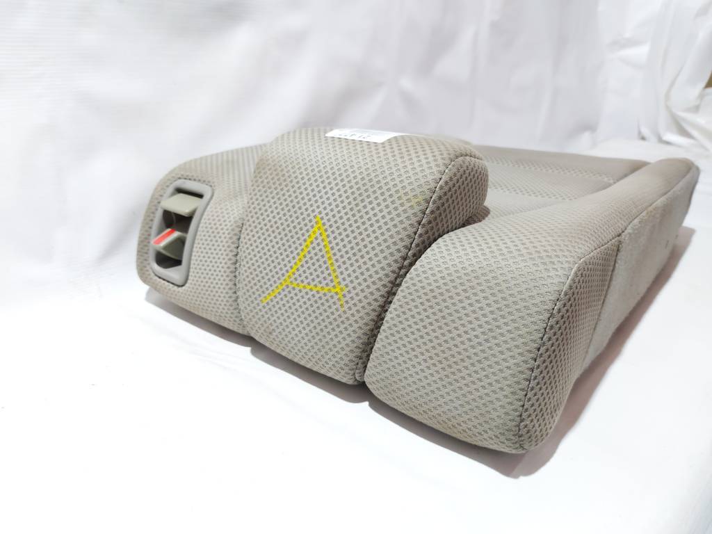 Insight Спинка заднього ряду сидінь Honda Insight 2010 82527-TM8-G01 Honda Insight 5