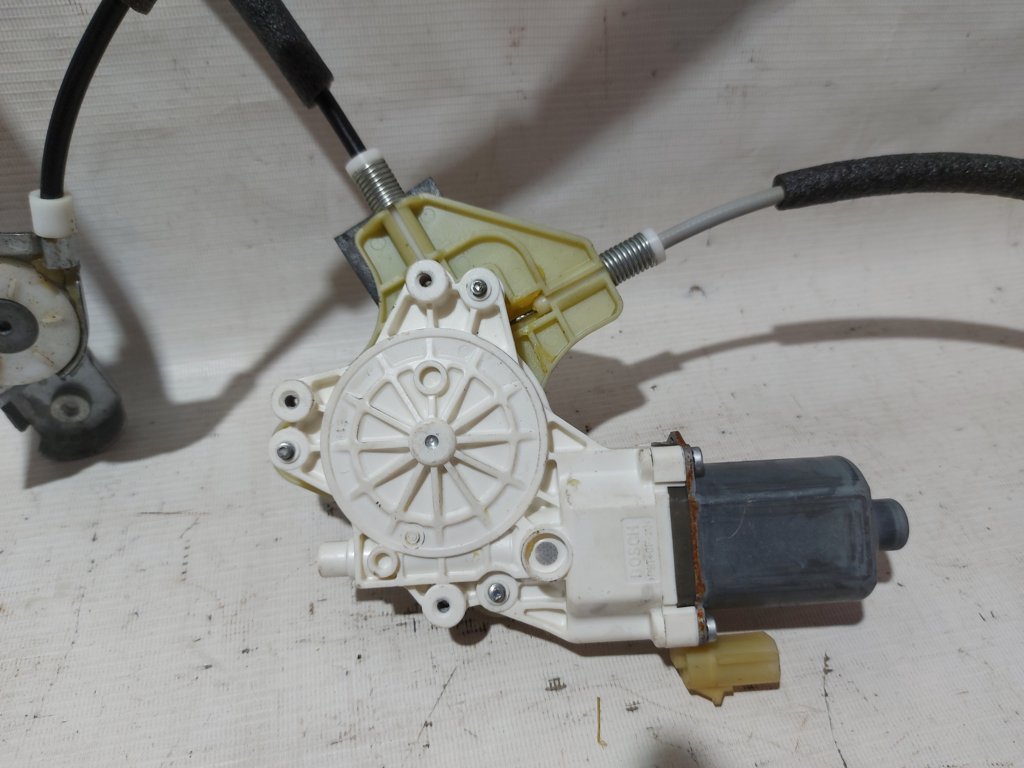 Compass Склопідйомник дверей передньої правої (електричний) Jeep Compass 2007-2016 68002896AA Jeep Compass 4