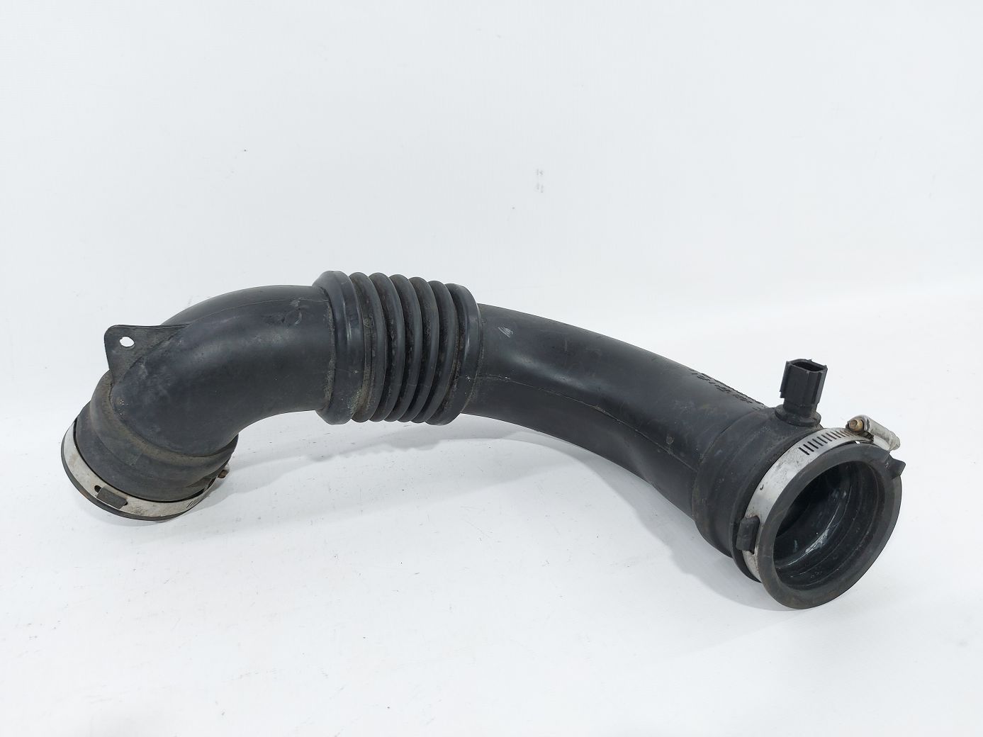 Compass. Патрубок корпуса воздушного фильтра Jeep Compass 2007-2017 4891621AC Jeep Compass