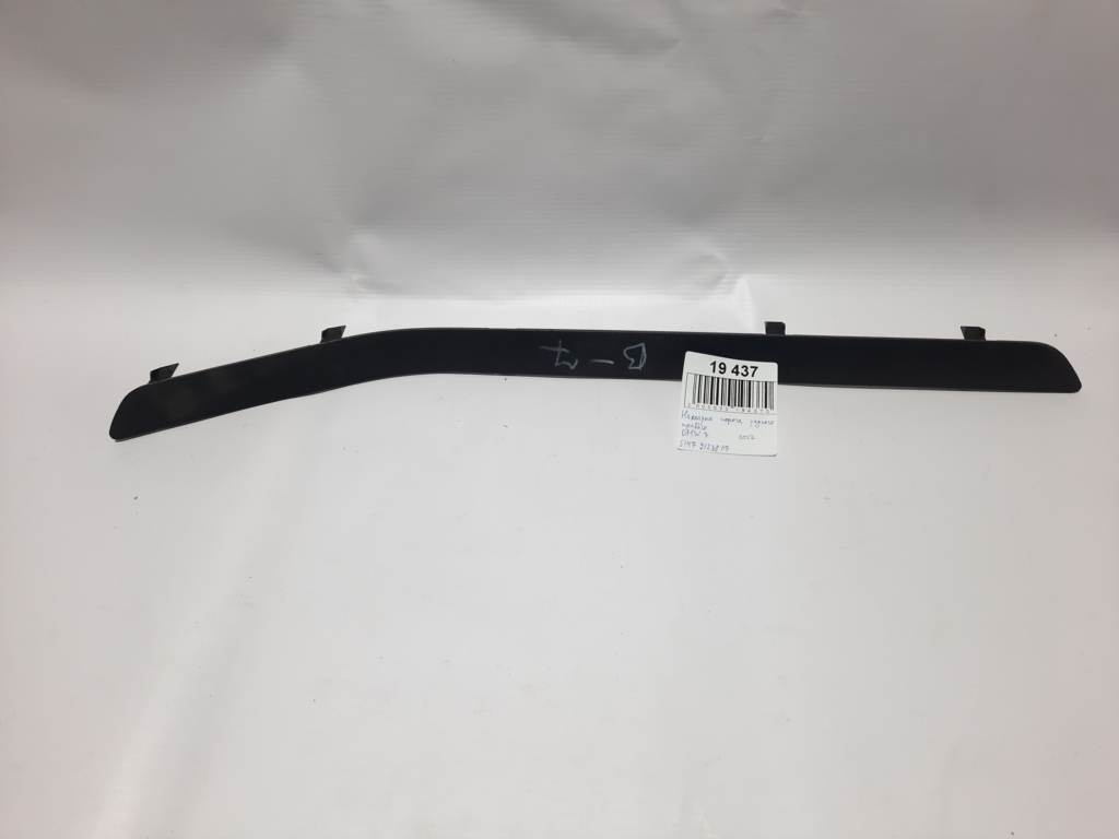 7 series. Накладка порога заднього правого BMW 7 2012 51479123818 BMW 7