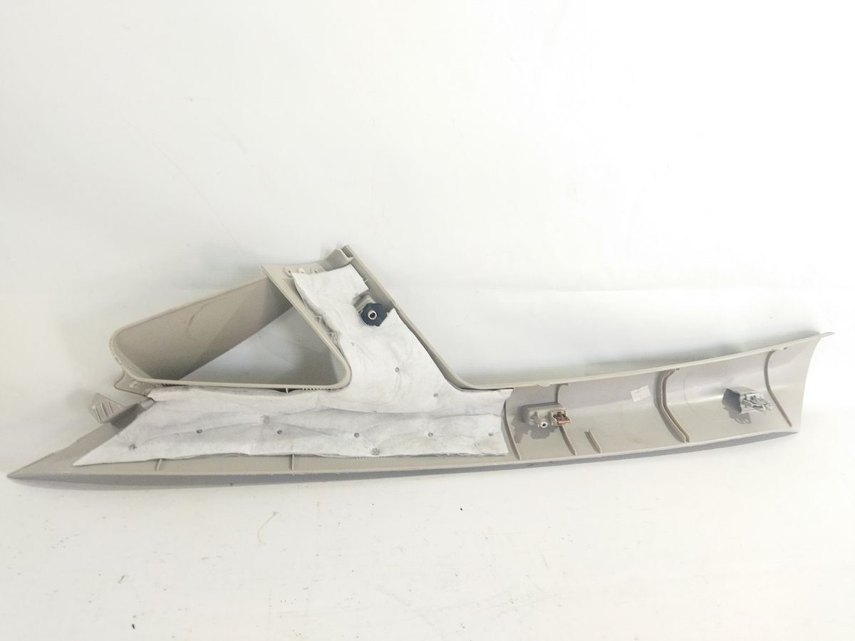 Fiesta Накладка стойки передней верхняя правая Ford Fiesta 2011-2019 H2BZ5403598AF Ford Fiesta 3