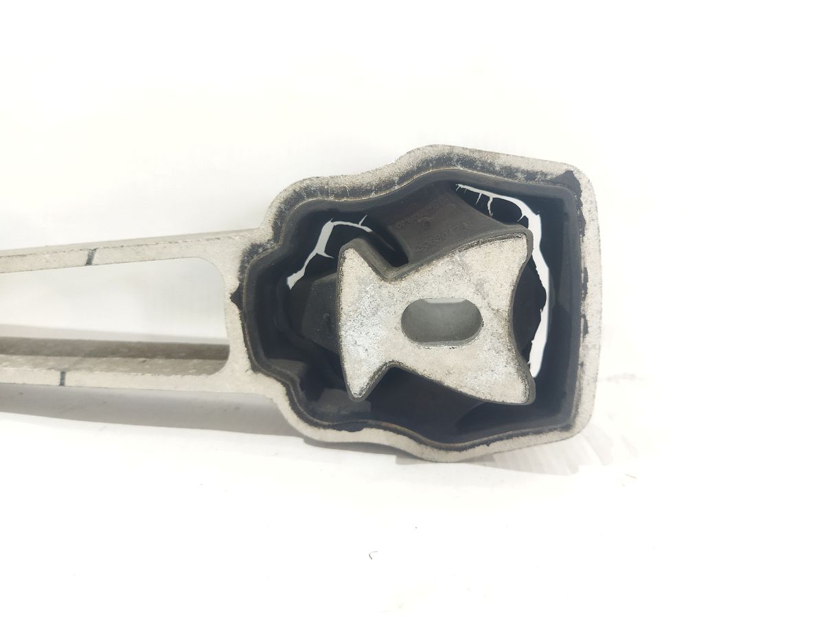 S60 Подушка двигателя задняя Volvo S60 2011-2018 31670126 Volvo S60 5