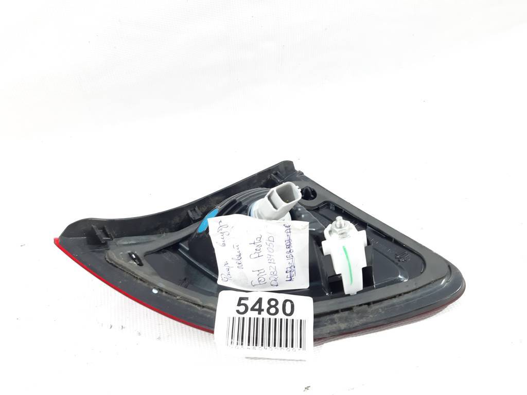 Fiesta sedan Ліхтар кришки багажника лівий Ford Fiesta sedan 2011-2013 BE8Z15501A Ford Fiesta sedan 14