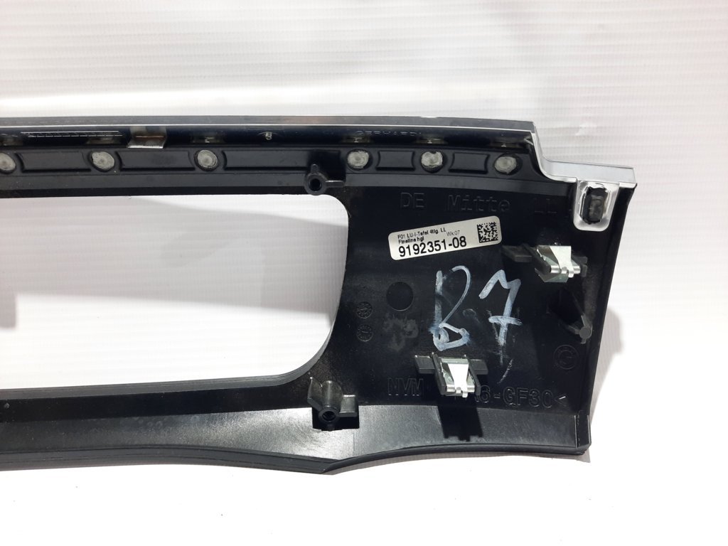 7 series Накладка панелі приладів (декор) BMW 7 2012 9192351 BMW 7 5 7 series Накладка панелі приладів (декор) BMW 7 2012 9192351 BMW 7 5