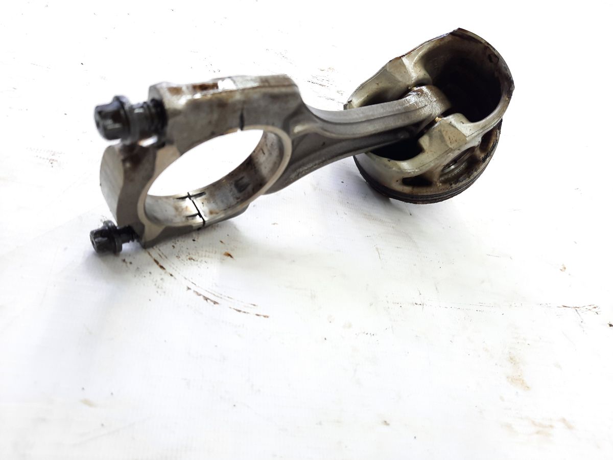 7 series Шатун BMW 7 2012 11247603480 BMW 7 23