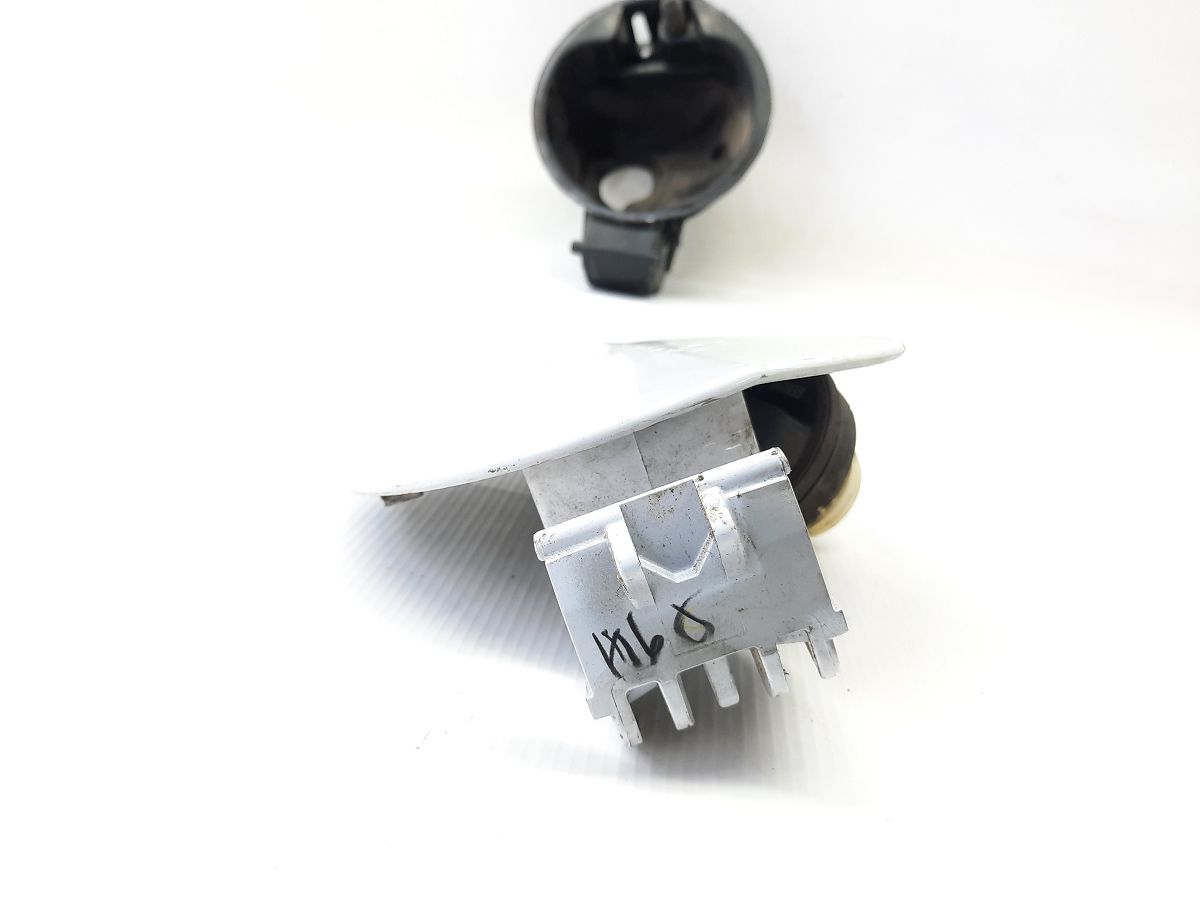 Insight Лючок бензобака Honda Insight 2010 74480TM8A01ZF Honda Insight 6 Insight Лючок бензобака Honda Insight 2010 74480TM8A01ZF Honda Insight 6