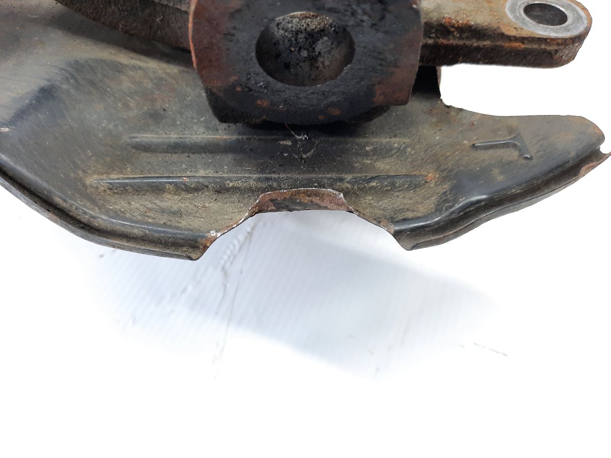 Insight Поворотний кулак передній лівий Honda Insight 2010 51216TM8A00 Honda Insight 7