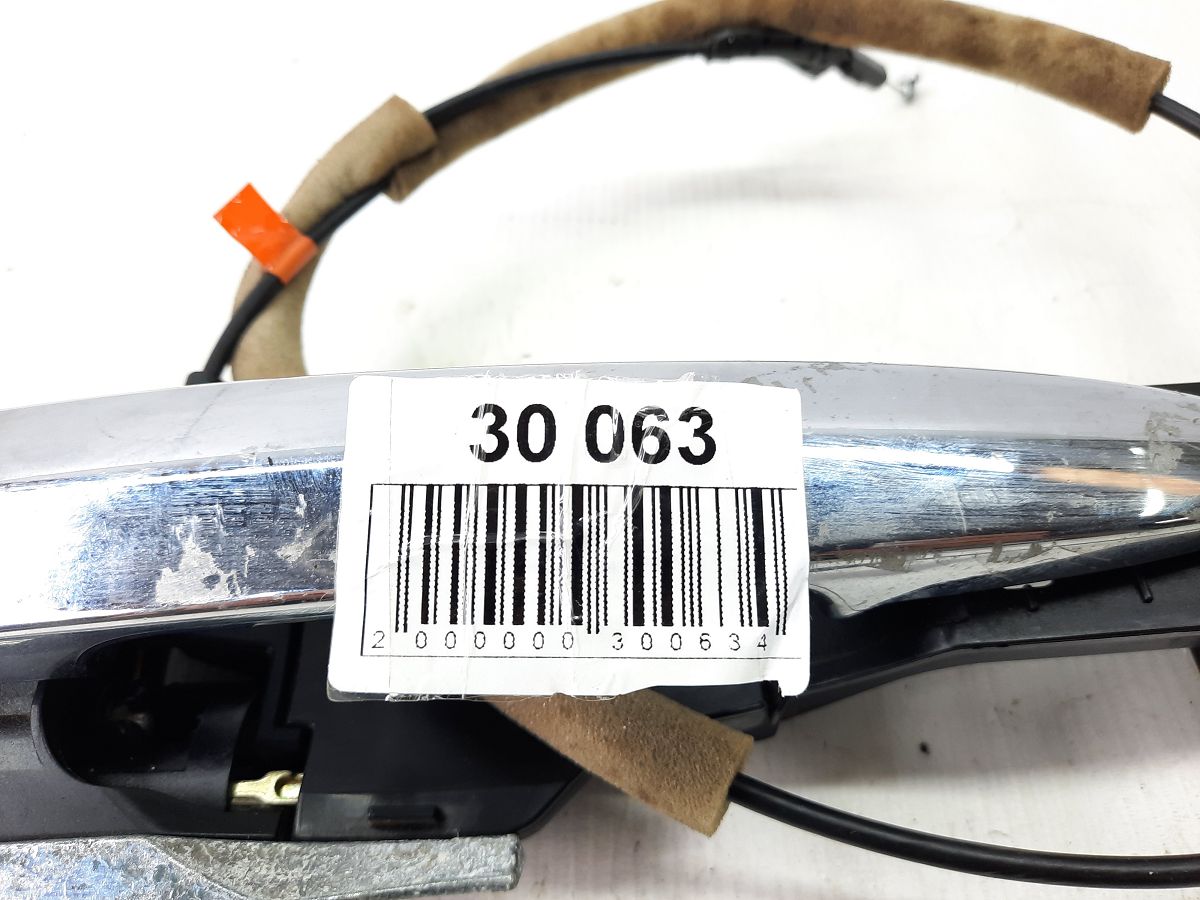 Sentra Ручка дверей передньої/задньої правої/лівої зовнішня (хром) Nissan Sentra 2013-2019 826409N00A Nissan Sentra 19