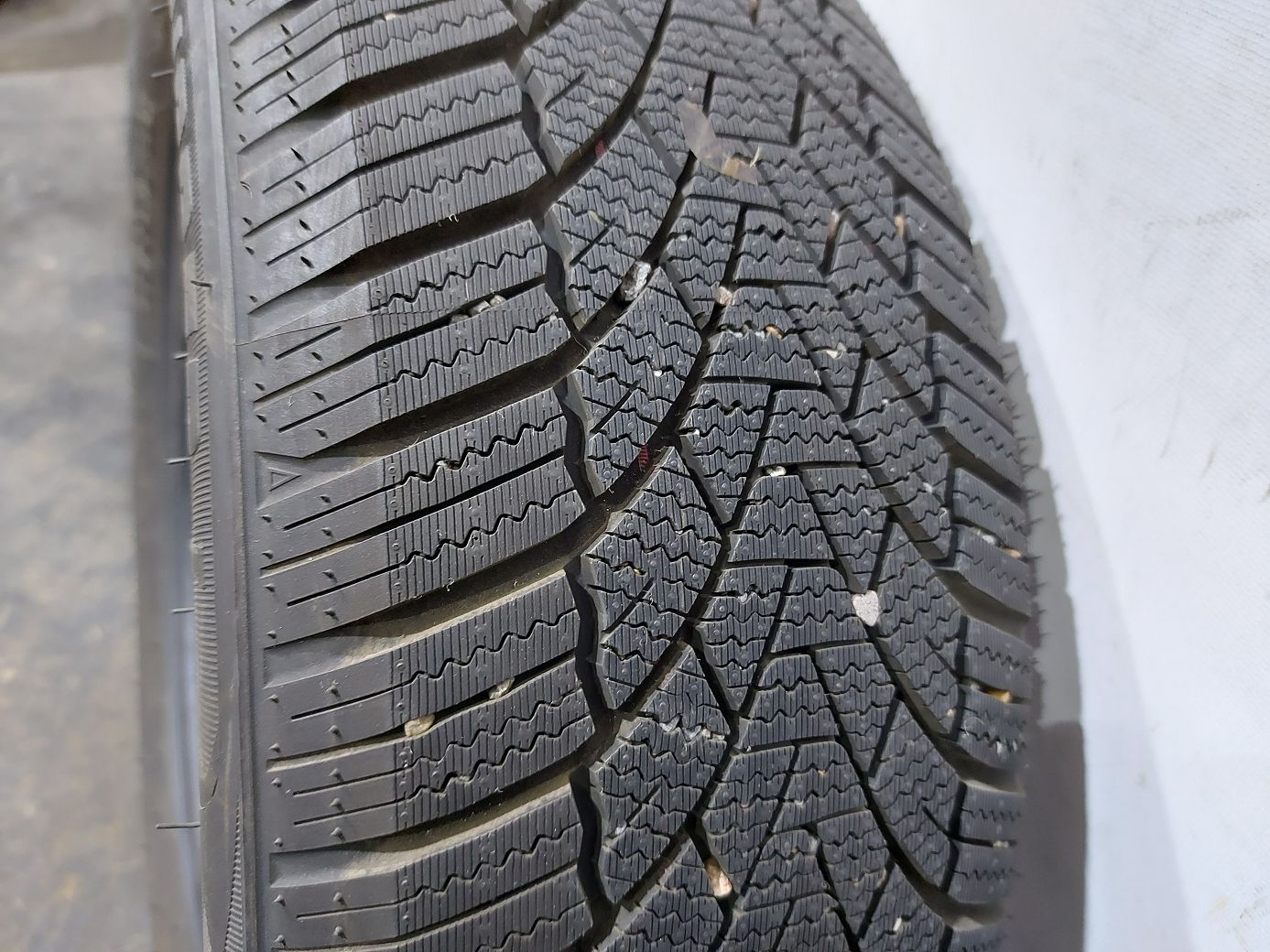  Гума Ilink snowgripper 185/55R16 9