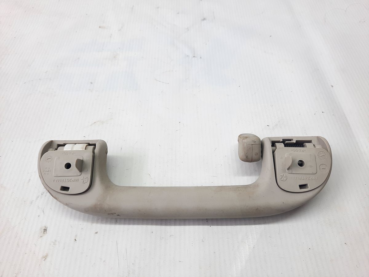 Dart Ручка потолочная вешалка Dodge Dart 2013-2019 1SW77HDAAE Dodge Dart 11
