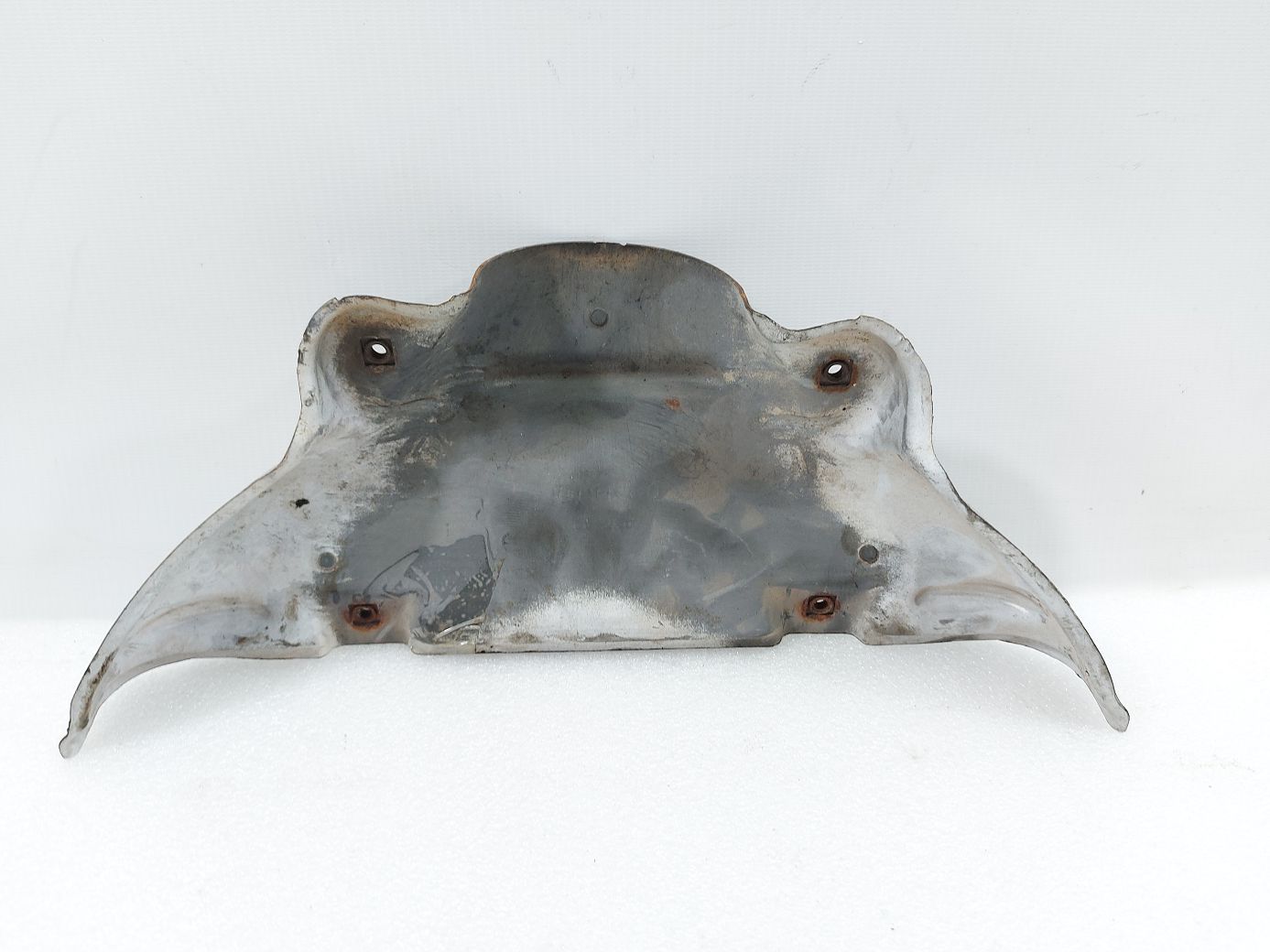 Journey Тепловой экран выпускного коллектора нижний Dodge Journey 2009-2020 4693349AB Dodge Journey 2