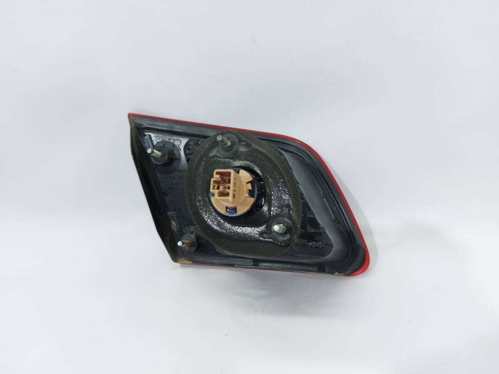 Legacy Ліхтар кришки багажника правий Subaru Legacy 2010-2014 84912AJ02A Subaru Legacy 5