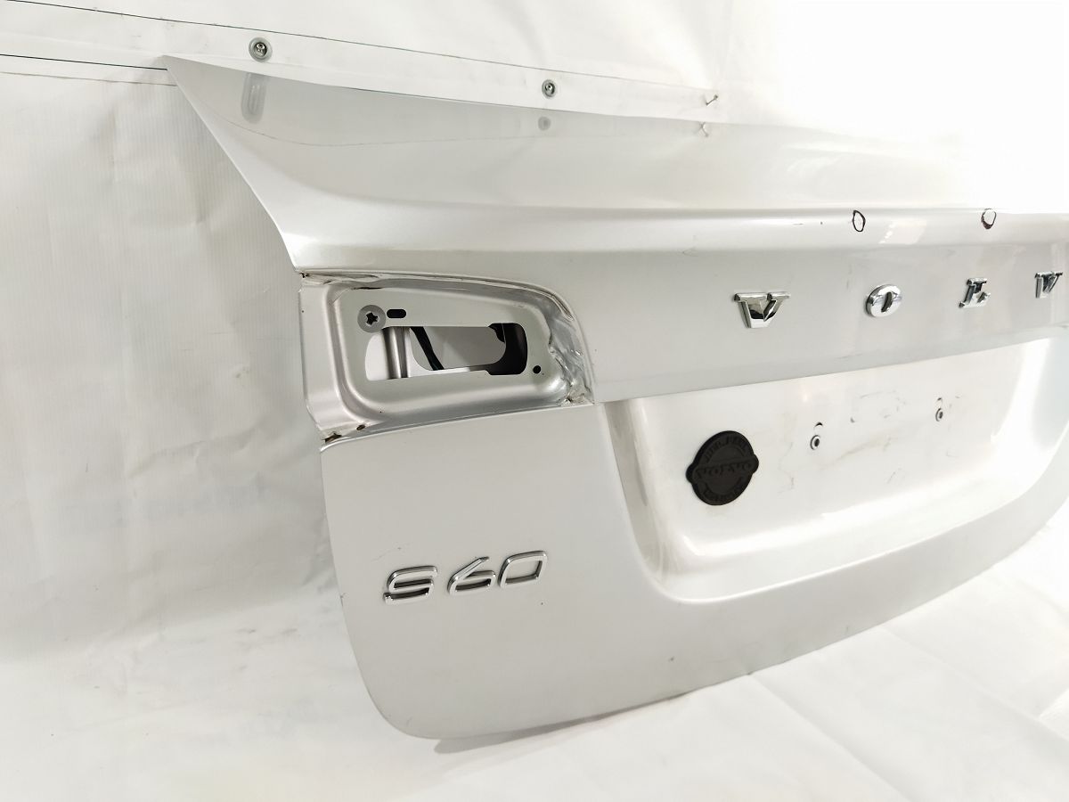 S60 Кришка багажника Volvo S60 2011-2018 31395582 Volvo S60 2