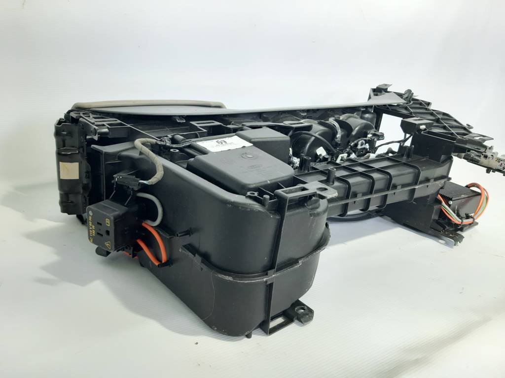 C-max Центральная консоль Ford C-Max 2016-2018 CJ5Z78045B30A Ford C-Max 4
