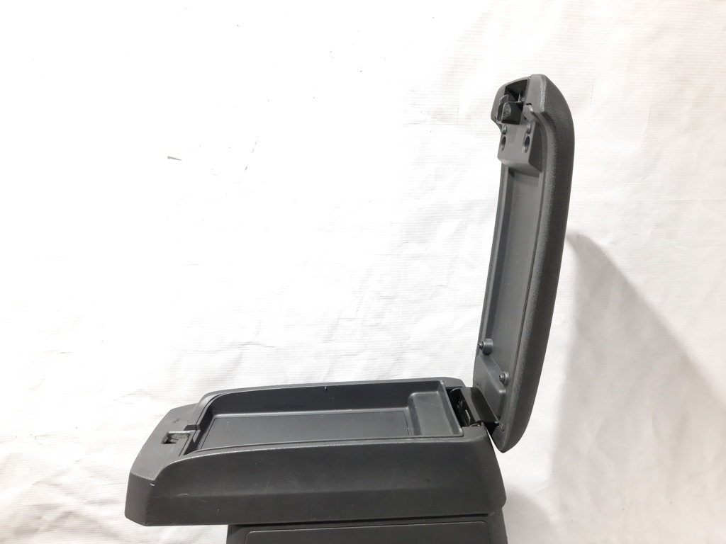 Patriot Центральна консоль Jeep Patriot 2009-2017 1NJ62XDVAA Jeep Patriot 13