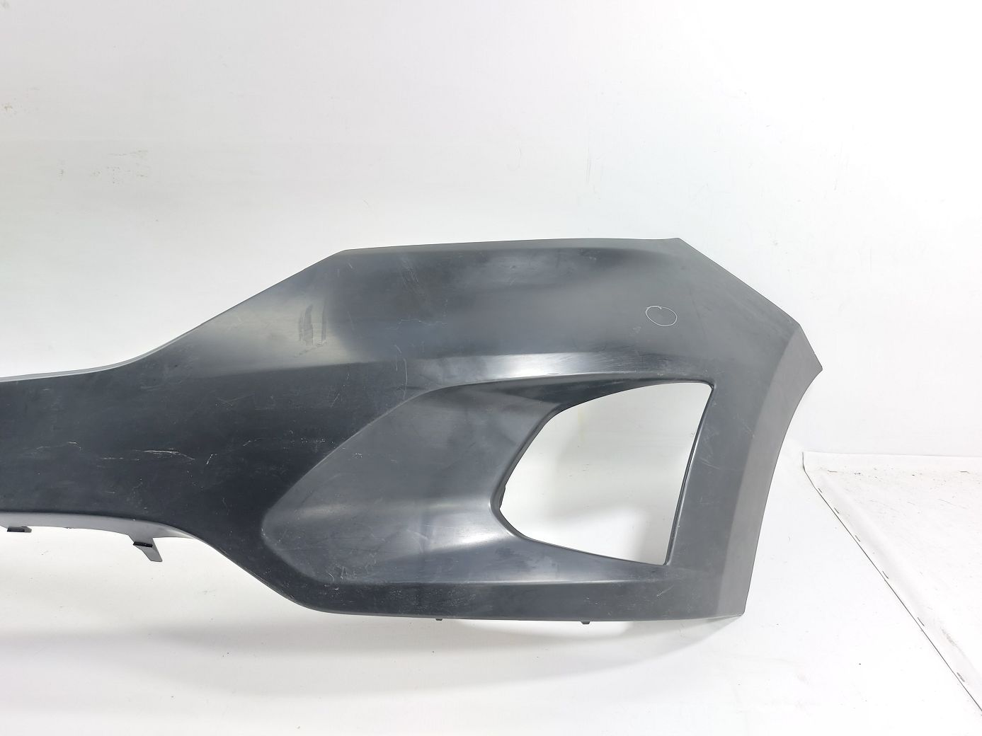 Передні бампери Передній бампер верхній (дефект) Chevrolet Equinox 2017-2021 84385251 Chevrolet Equinox 2