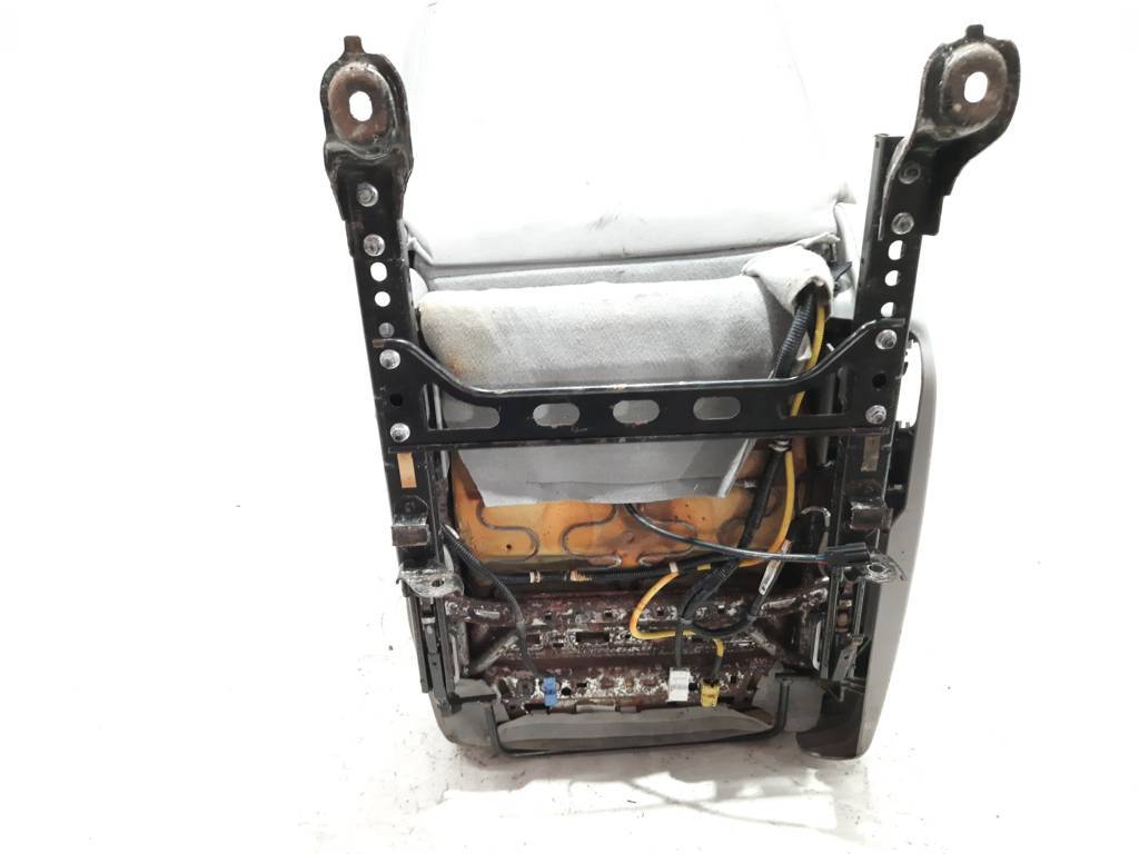 Insight Сидение переднее правое Honda Insight 2010-2014 81126TM8A03 Honda Insight 5