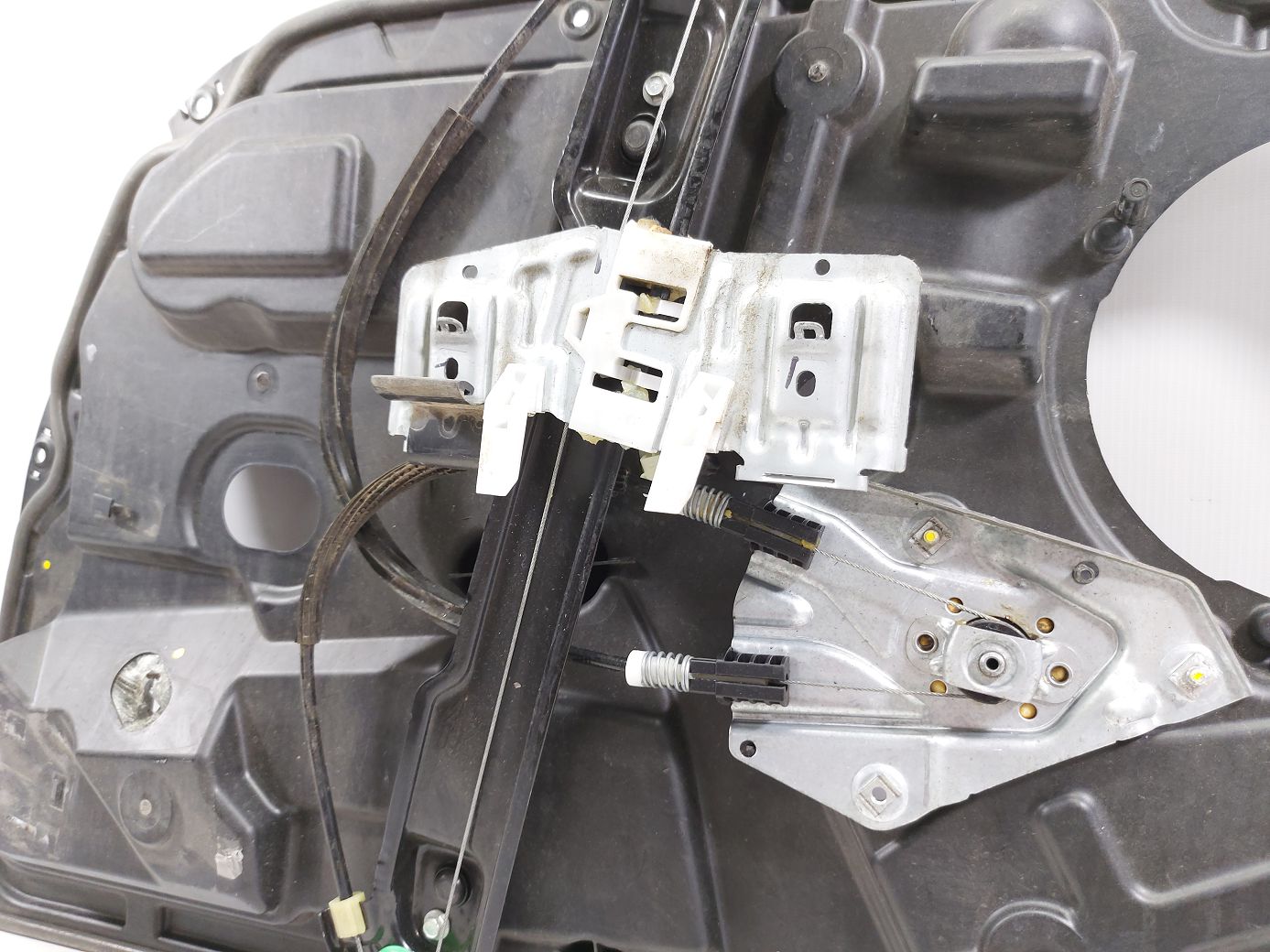 Fiesta Склопідйомник двері передньої лівої Ford Fiesta 2011-2019 AE8Z5423201A Ford Fiesta 2