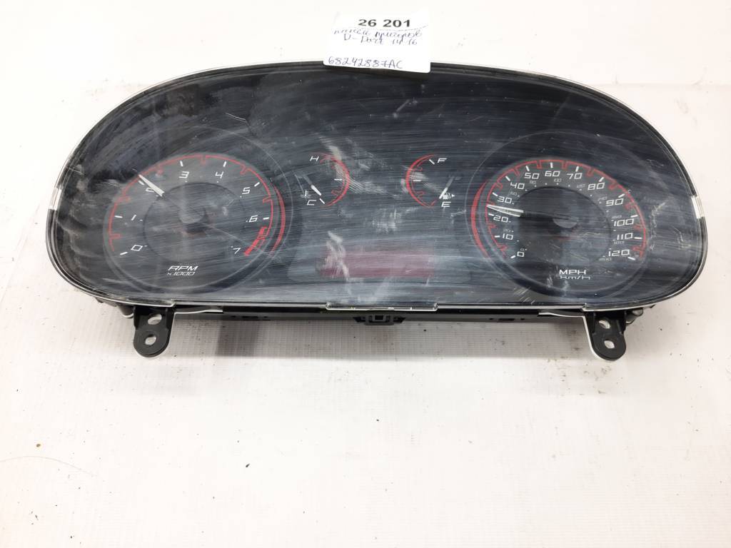 Dart Панель приладів Dodge Dart 2014-2016 68242887AC Dodge Dart 13