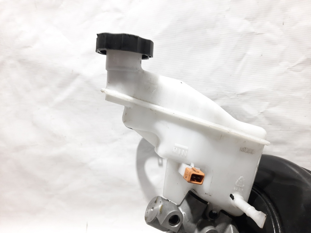 Forte Насос гальмівної рідини із бачком Kia Forte 2014-2018 59110A7000 Kia Forte 6