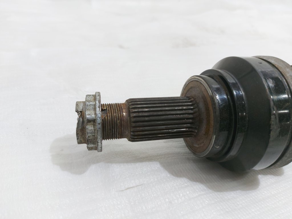 7 series Напіввісь задня ліва BMW 7 2010-2015 33207566087 BMW 7 4