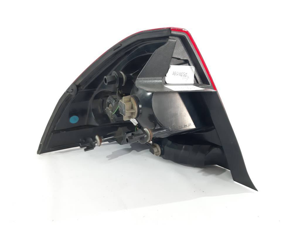 Impala Ліхтар задній правий Chevrolet Impala 2006-2016 25971598 Chevrolet Impala 2