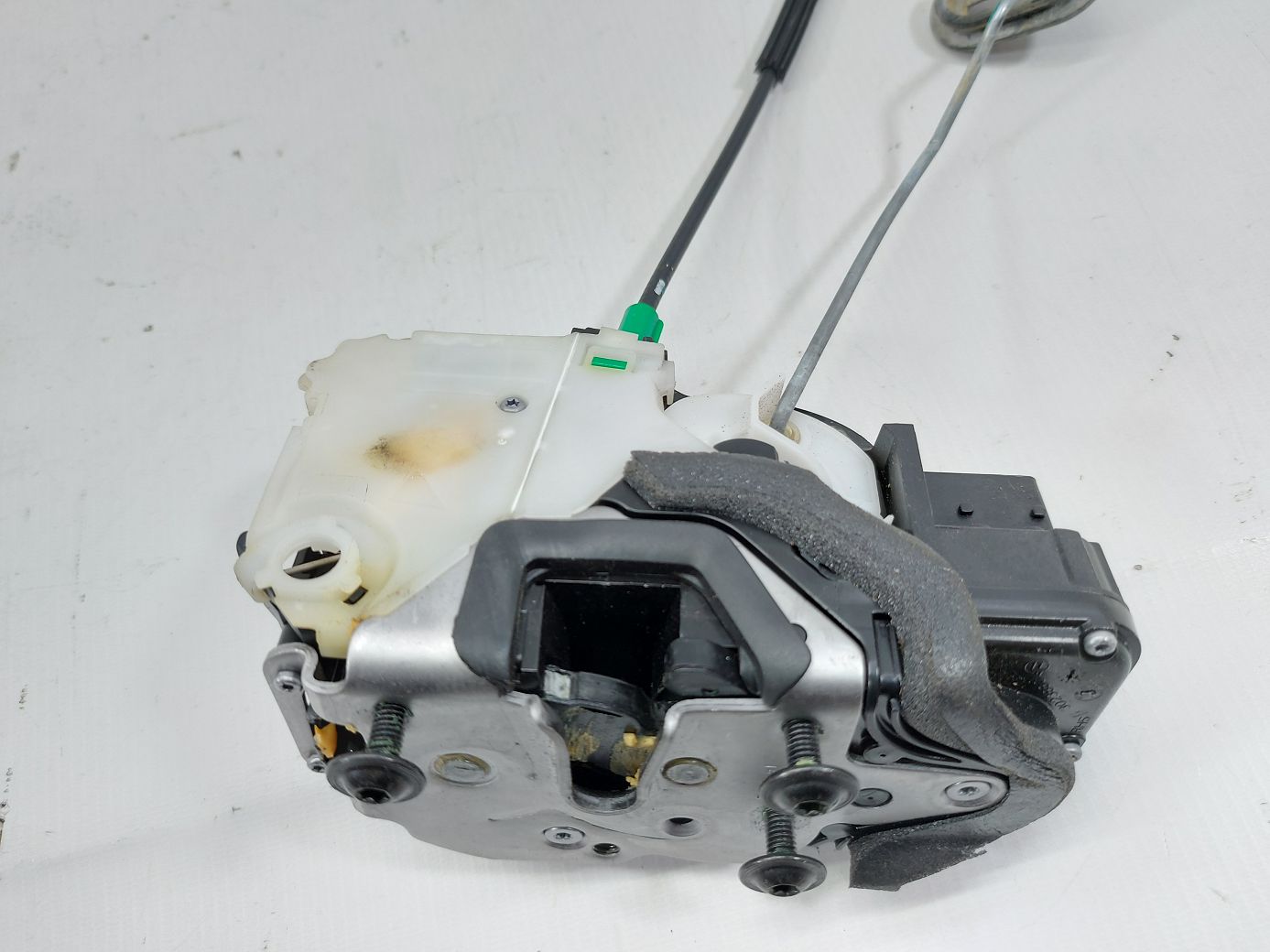 Volt Замок двери задней правой Chevrolet Volt 2011-2015 13503786 Chevrolet Volt 2