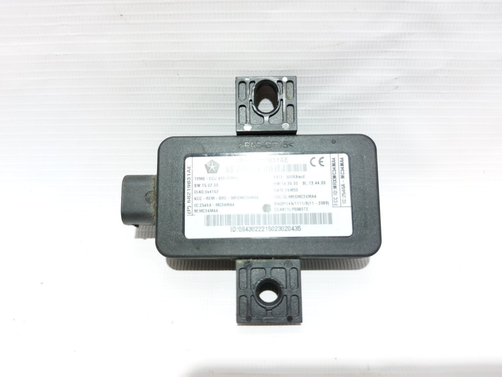 Journey. Модуль управления контроля давления в шинах Dodge Journey 2014-2018 68219831AE Dodge Journey