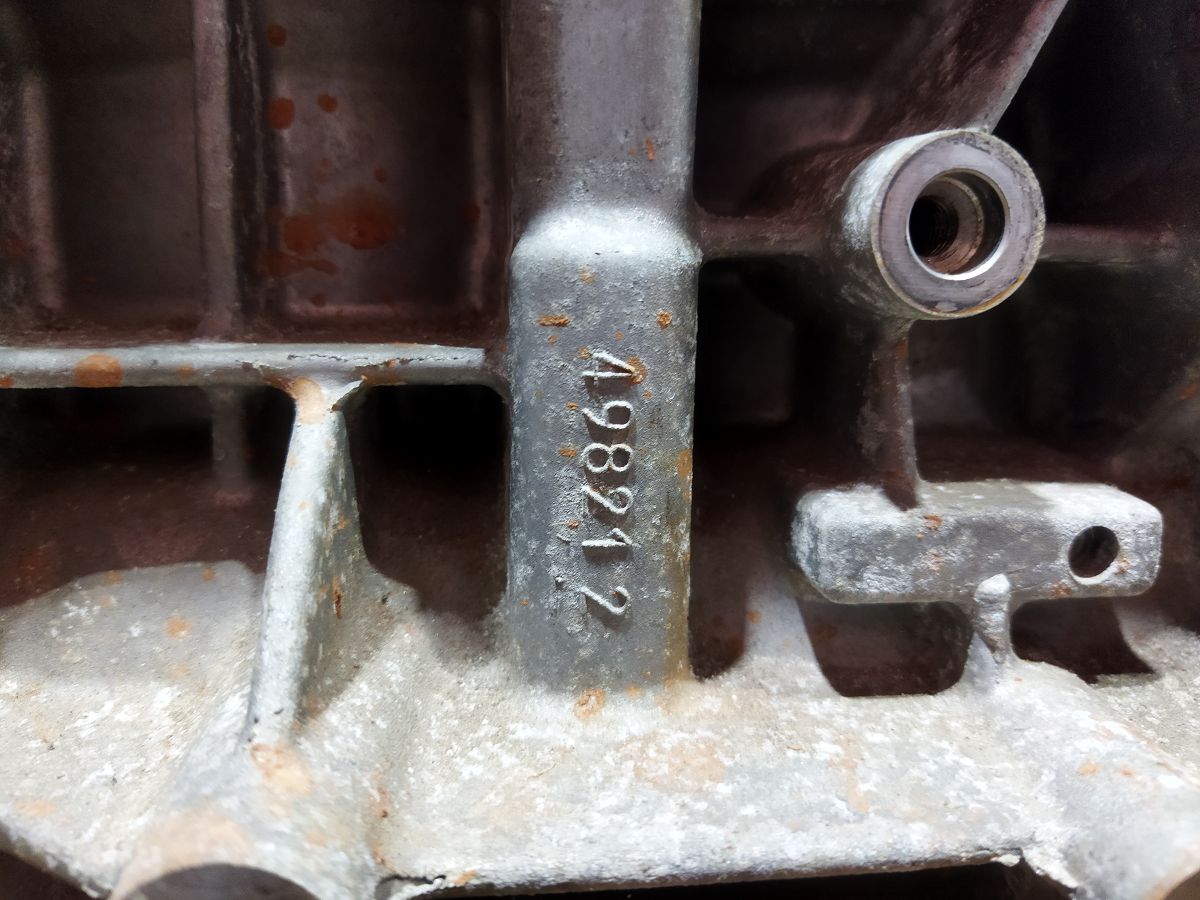 Dart Двигун (голий) (всередині іржа) 2.4 L Dodge Dart 2014-2016 68369232AA Dodge Dart 5