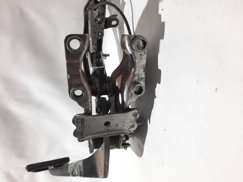 Sienna Педаль тормоза Toyota SIENNA 2011-2019 4620008070 Toyota SIENNA 5