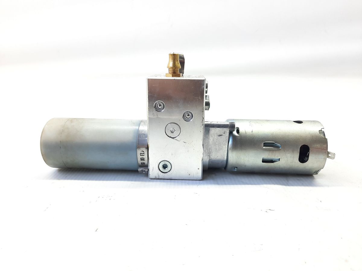 Equinox. Насос відкриття багажника гідравлічний Chevrolet Equinox 2010-2017 25979466 Chevrolet Equinox