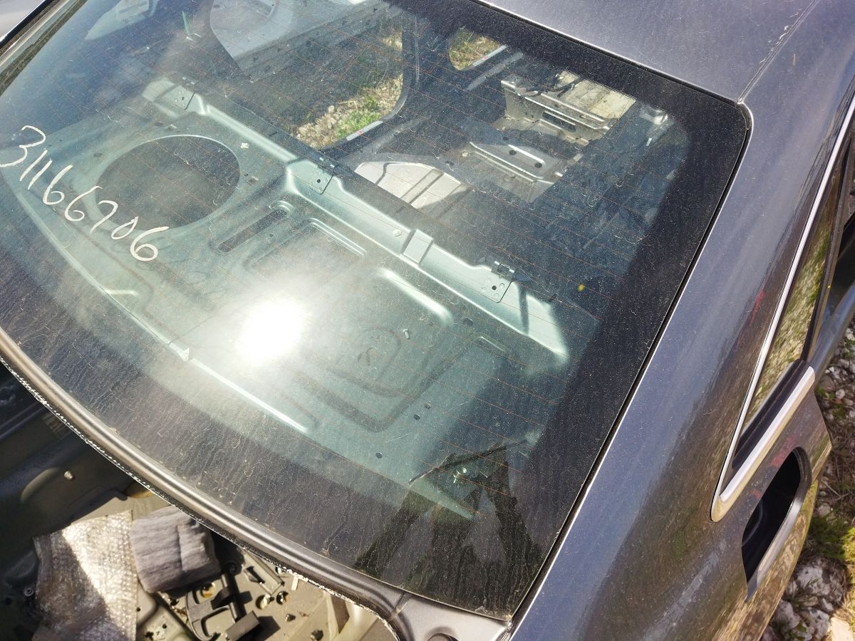 A4 Кузов голий (можна різати) Audi A4 2009-2016 8K5800403A Audi A4 11