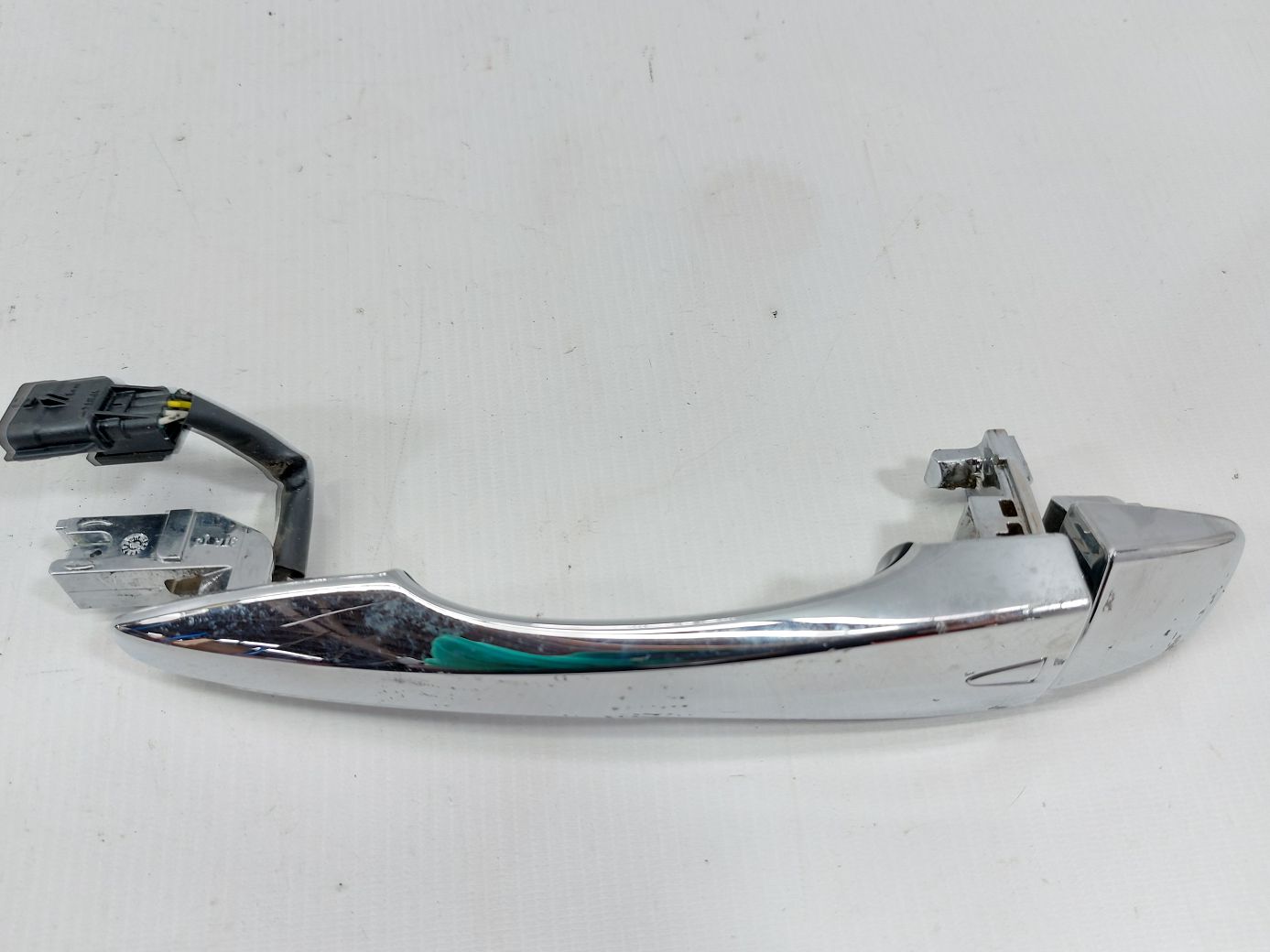 Altima Ручка дверей передньої правої (хром) з безключовим доступом зовнішня Nissan Altima 2013-2018 806403TA3A Nissan Altima 2