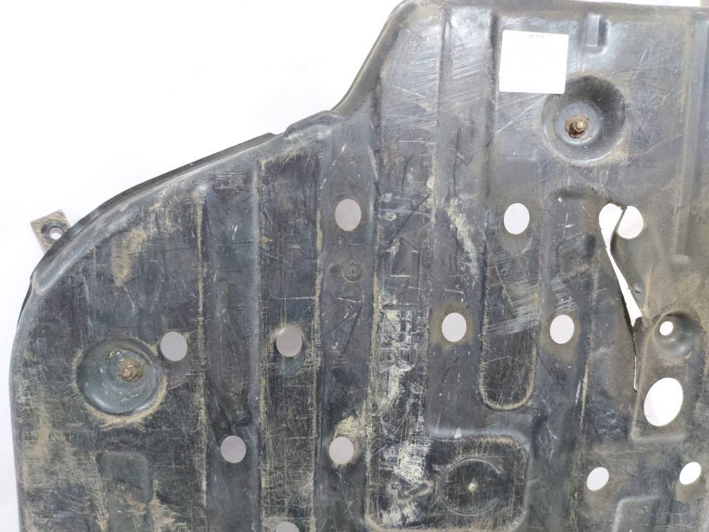 Scion iq Захист паливного бака Toyota Scion IQ 2012-2015 7760674011 Toyota Scion IQ 5