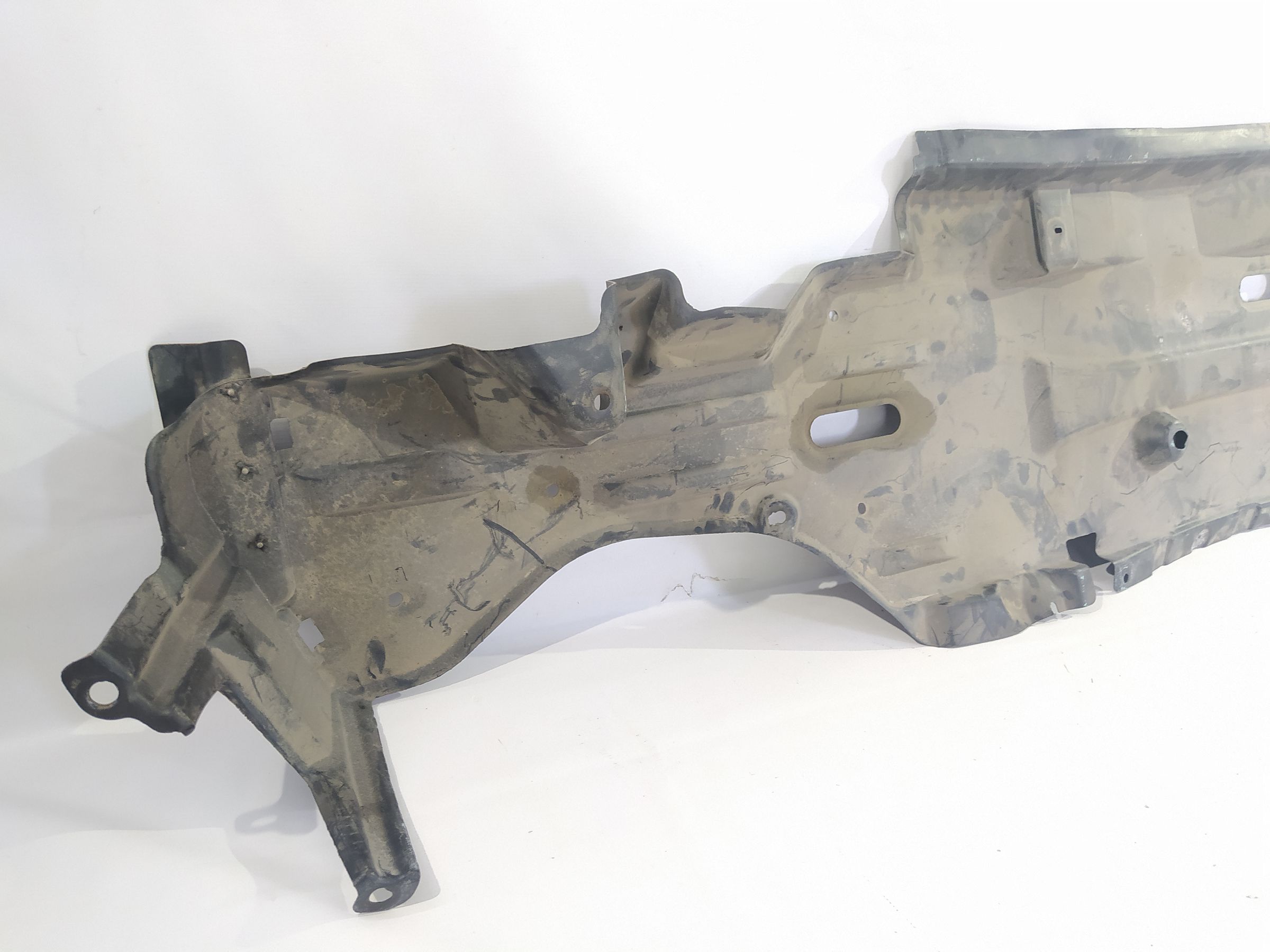 200 Захист днища лівий Chrysler 200 2015-2017 6812929AC Chrysler 200 6