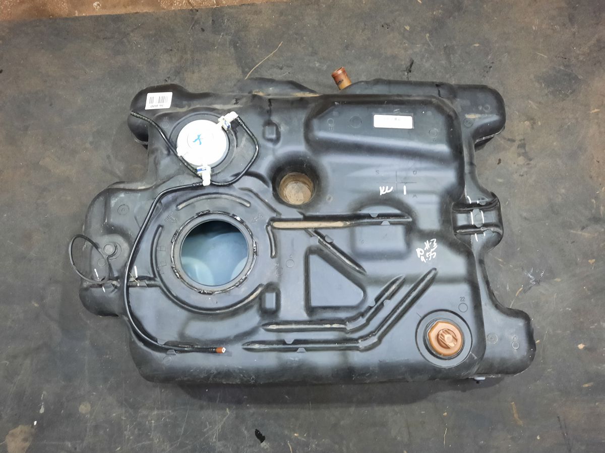 Grand caravan Бензобак Dodge Grand Caravan 2015-2020 68237084AA Dodge Grand Caravan 2