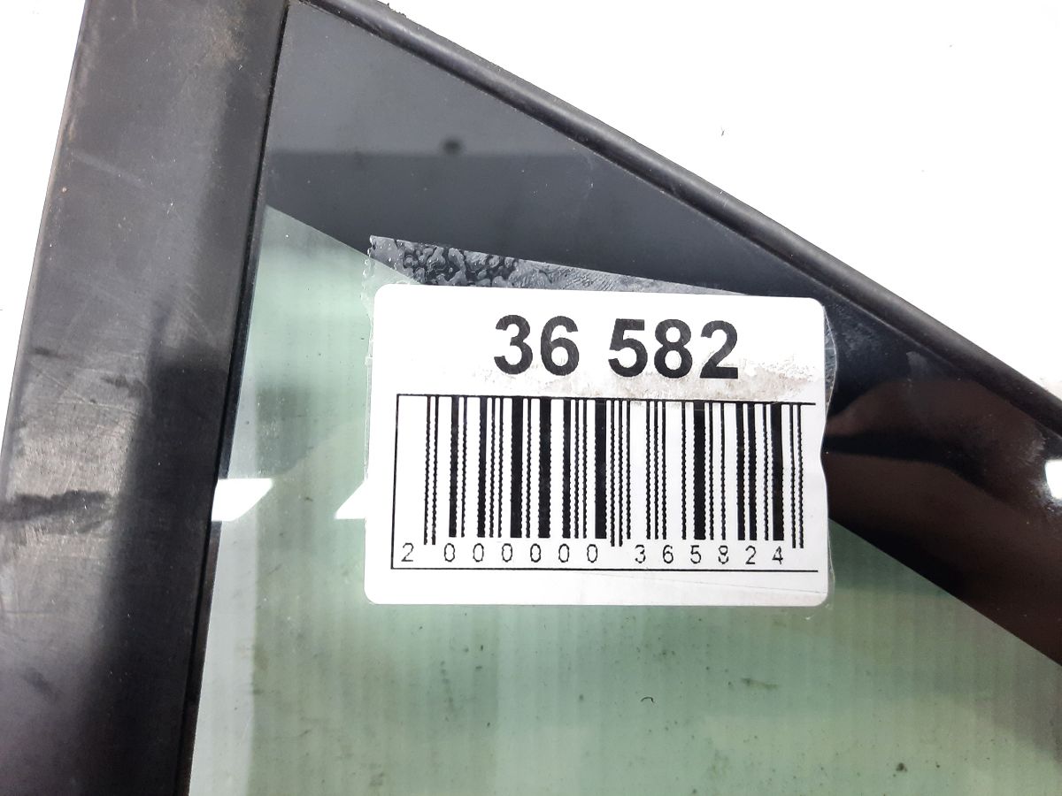 Jetta Направляюча гумка скла (кватирка) двері задньої лівої Volkswagen Jetta 2011-2018 5C68394315AP Volkswagen Jetta 8