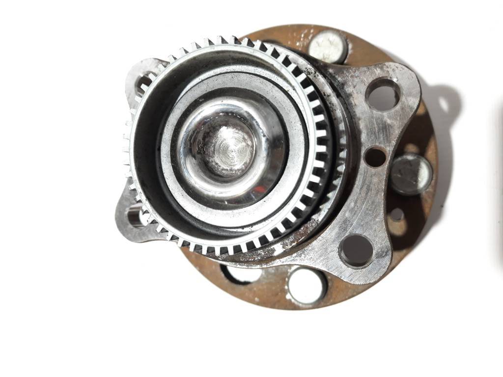 Veloster Ступиця задня ліва/права Hyundai Veloster 2011-2017 527103X000 Hyundai Veloster 2