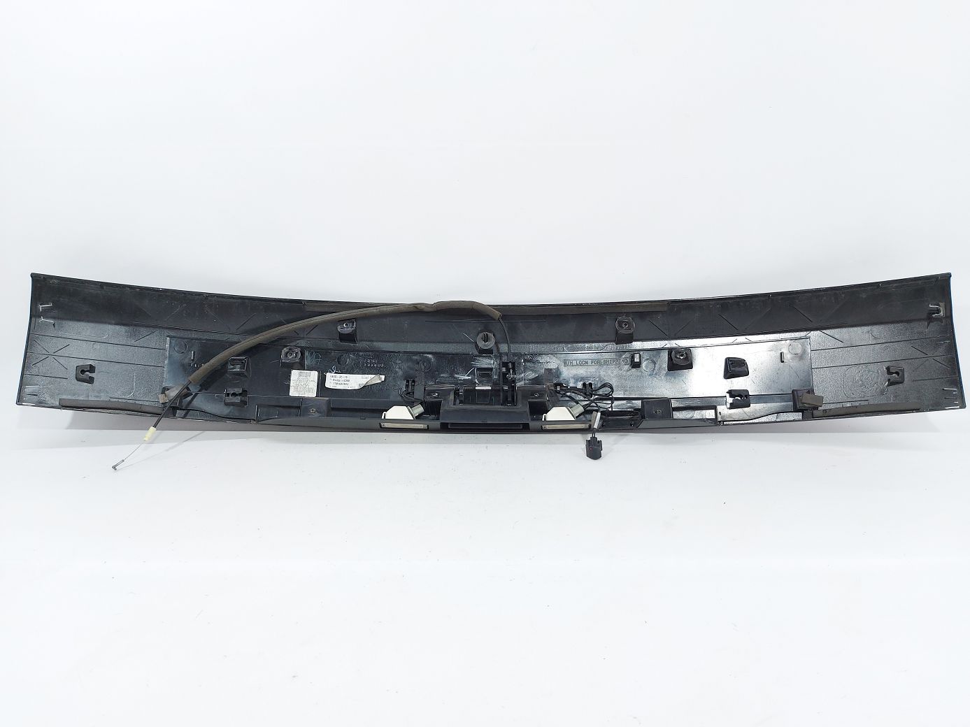 Grand caravan Накладка крышки багажника Dodge Grand Caravan 2011-2020 1UT61AXRAA Dodge Grand Caravan 5