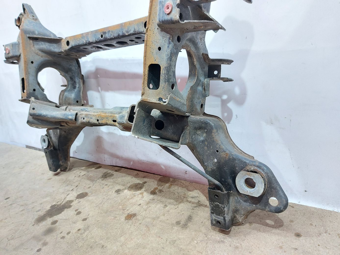 Fusion Подрамник подвески задний Ford Fusion 2013-2020 HG9Z5035A Ford Fusion 7