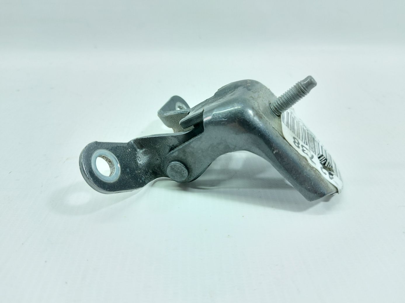 Fiesta. Петля двери задней правой верхняя Ford Fiesta 2011-2019 8A6Z5826800B Ford Fiesta