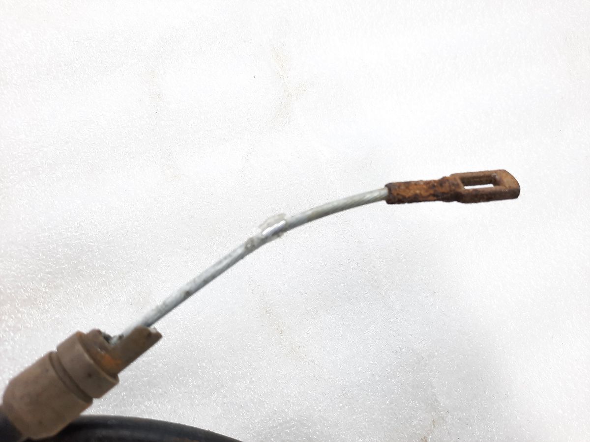 Dart Трос стояночного тормоза правый Dodge Dart 2013-2019 68232030AA Dodge Dart 2