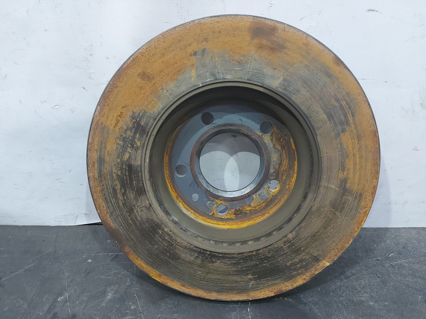 Malibu Диск гальмівний передній лівий/правий Chevrolet Malibu 2016-2021 13537160 Chevrolet Malibu 13