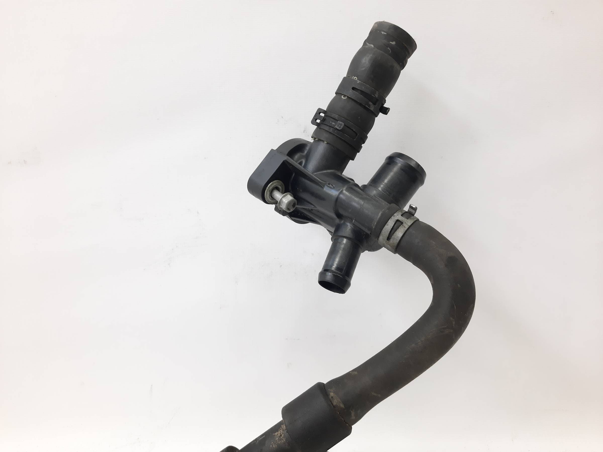 Regal Корпус термостату Buick Regal 2014 25201447 Buick Regal 2 Regal Корпус термостату Buick Regal 2014 25201447 Buick Regal 2