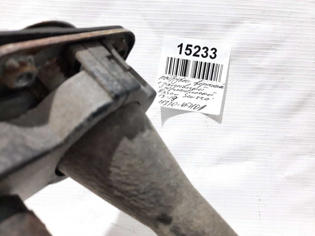 Sentra Патрубок верхній із заливною горловиною Nissan Sentra 2013-2019 172204FU0A Nissan Sentra 5