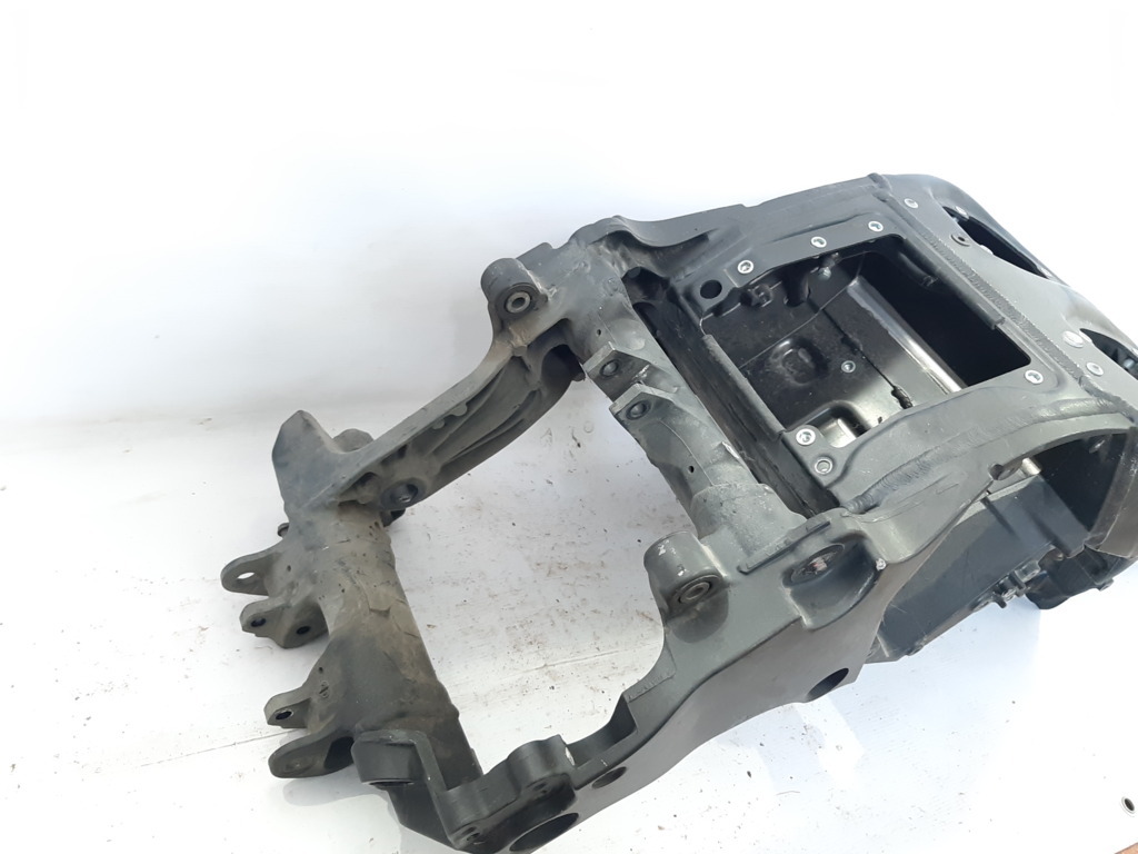 Gtr-1400 Рама (ушкоджена) Kawasaki GTR-1400 2010 321600474 Kawasaki GTR-1400 6