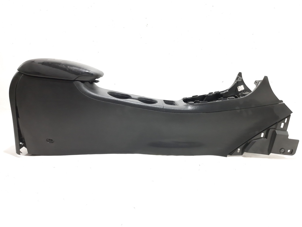 Sentra Консоль центральна Nissan Sentra 2013-2016 969163SG1A Nissan Sentra 4