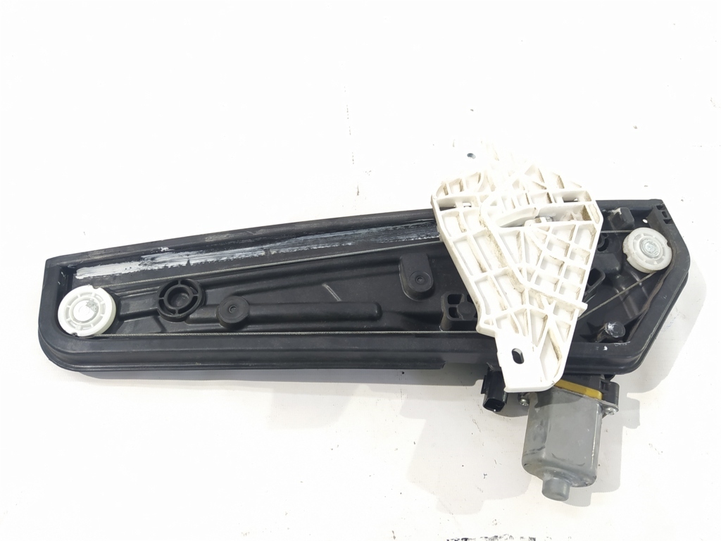 Veloster Склопідйомник дверей задньої правої Hyundai Veloster 2012-2017 834022V000 Hyundai Veloster 7